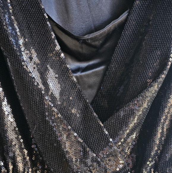 White House Black Market Sleeveless Sequin Mini Dress in Women's 4 - Picture 12 of 16